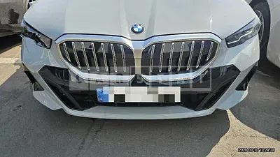 Photo 1 of 26: 2025 BMW 520i — Korean insurance auction