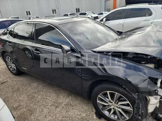 Photo 2 of 14: 2017 Lexus ES300h, VIN JTHBW1GG8H2138996 — Korean insurance auction