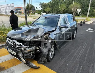 Photo 1 of 5: 2017 Mercedes-Benz GLC220d 4Matic, VIN WDC0G0FB6HF138861 — Korean insurance auction