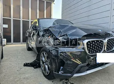 Photo 1 of 20: 2024 BMW X4 xDrive20i — Korean insurance auction