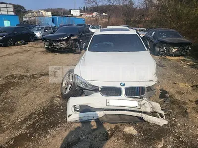 Photo 1 of 11: 2015 BMW 320d, VIN WBA3E1102FF948227 — Korean insurance auction