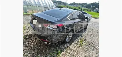 Photo 1 of 22: 2015 Genesis 3.3 — Korean insurance auction
