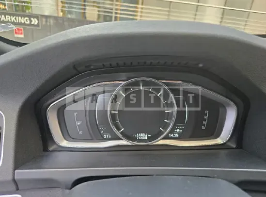 Photo 2 of 11: 2018 Volvo V60 CC D4 — Korean insurance auction