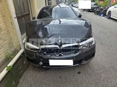 Photo 1 of 20: 2019 BMW 530i xDrive M Sport Package Plus, VIN WBAJD9108KWW36190 — Korean insurance auction
