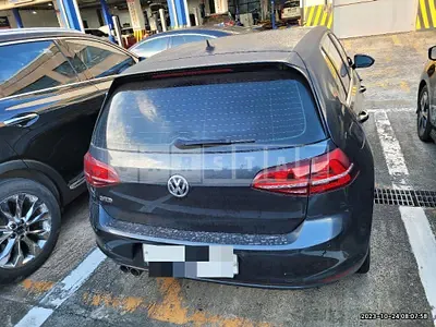 Photo 1 of 18: 2016 Volkswagen Golf GTD BMT, VIN WVWZZZAUZGW157286 — Korean insurance auction