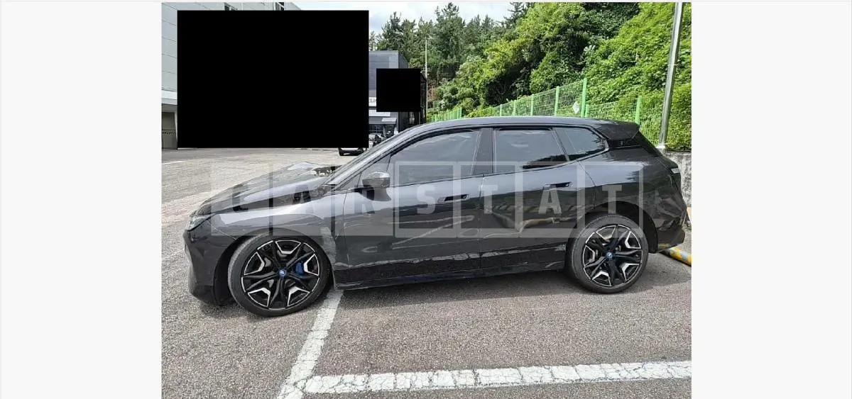 Photo 2 of 7: 2023 BMW iX xDrive50 — Korean insurance auction