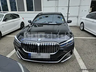 Photo 1 of 32: 2022 BMW 740i — Korean insurance auction