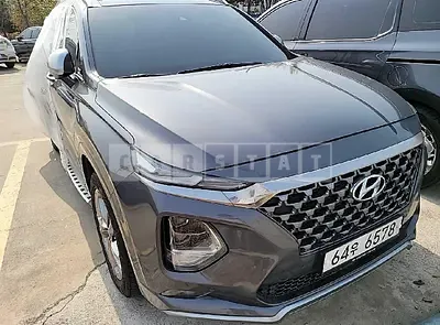 Photo 1 of 11: 2019 Hyundai Santa Fe, VIN KMHS581CBKU150918 — Korean insurance auction