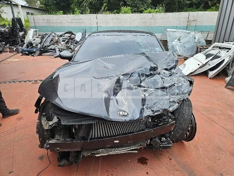 Photo 2 of 31: 2020 Kia K5 — Korean insurance auction