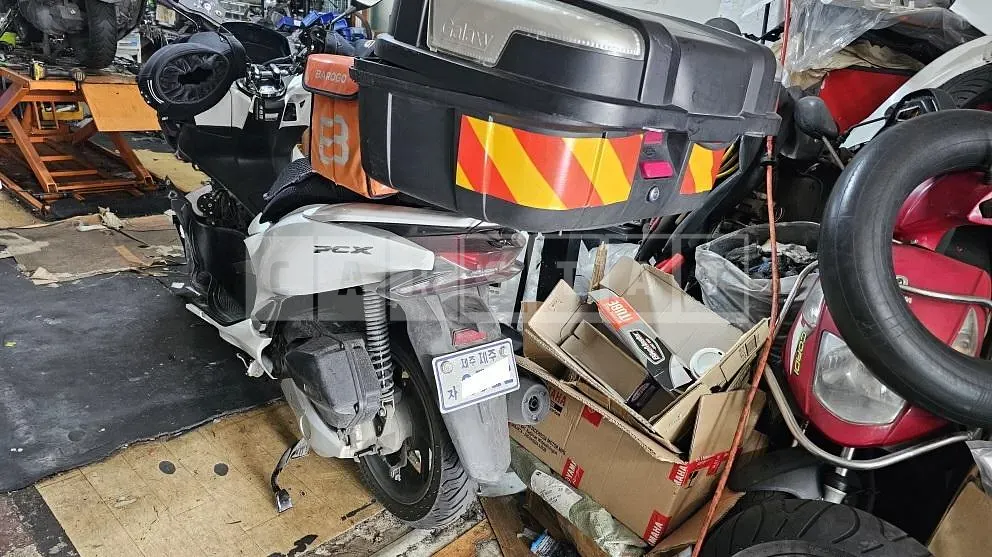 Photo 2 of 20: 2020 Honda Motorcycle Pcx 125 — Korean insurance auction
