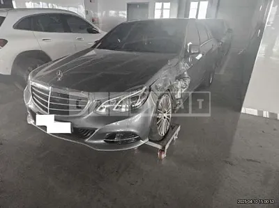Photo 1 of 26: 2016 Mercedes-Benz E300 — Korean insurance auction