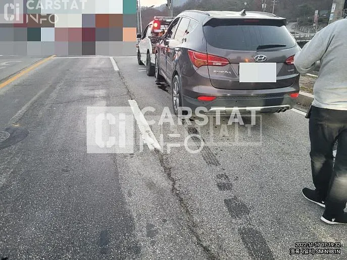 Photo 2 of 21: 2014 Hyundai Santa Fe 2.0 — Korean insurance auction