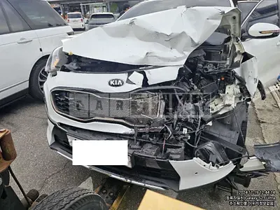 Photo 1 of 11: 2019 Kia Sportage — Korean insurance auction