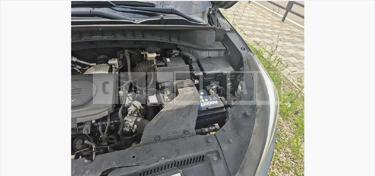 Photo 2 of 18: 2017 Hyundai Tucson TL — Korean insurance auction