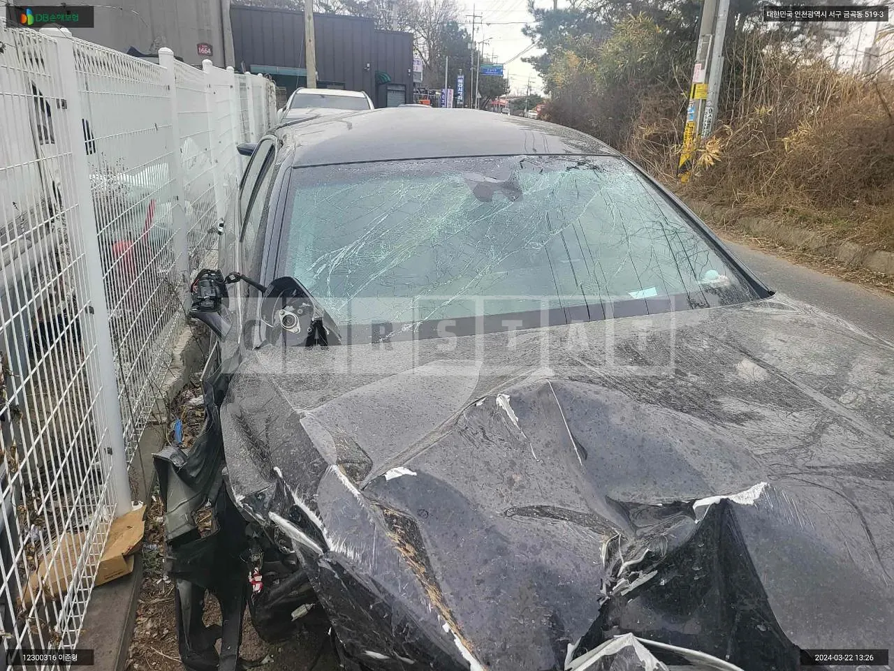 Photo 2 of 14: 2020 Hyundai Genesis /G90, VIN KMHG141DDMU088661 — Korean insurance auction