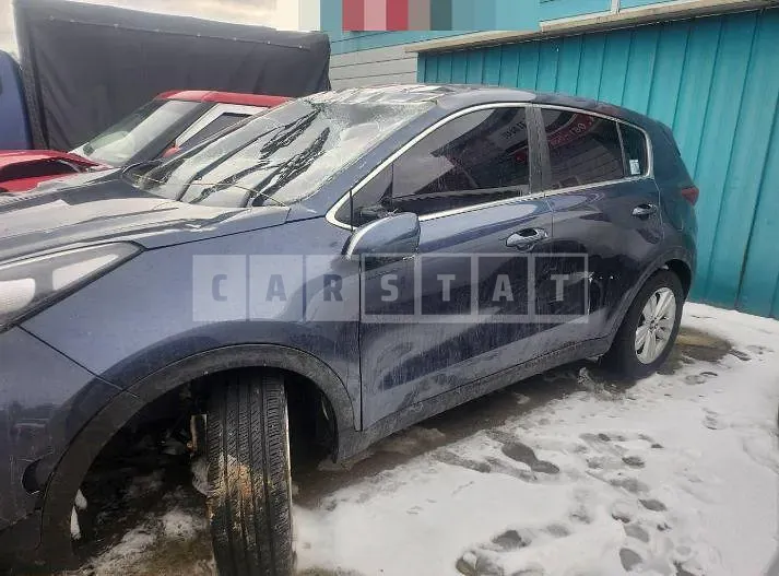 Photo 2 of 8: 2017 Kia Sportage 1.7, VIN KNAPN815GJK340627 — Korean insurance auction