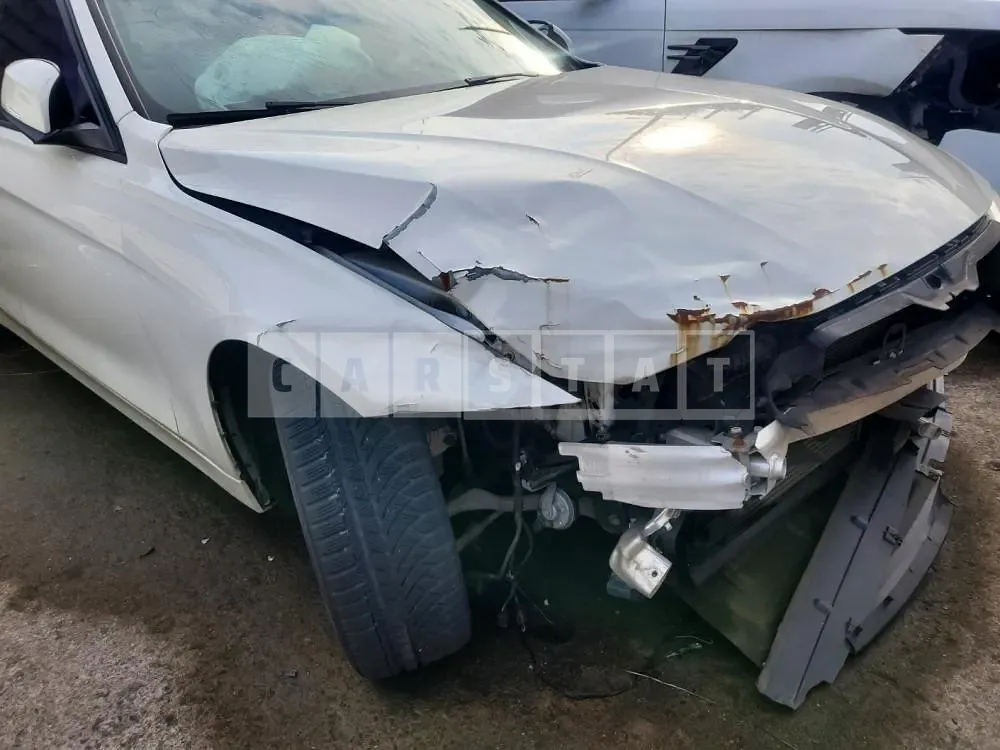 Photo 2 of 26: 2015 BMW 320d, VIN WBA3D310XFK472167 — Korean insurance auction