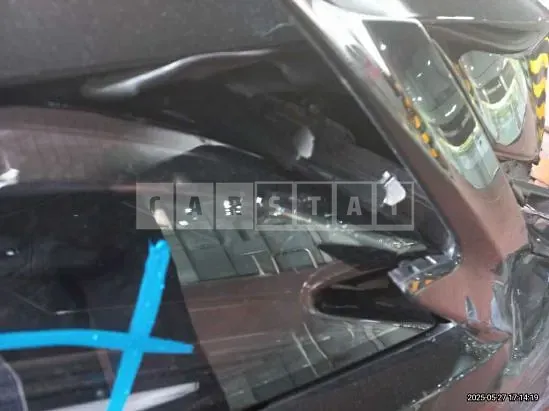 Photo 2 of 24: 2024 Lexus ES300h — Korean insurance auction