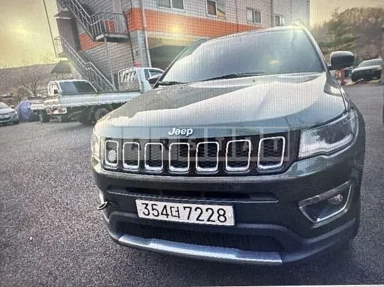 Photo 2 of 21: 2019 Jeep Zip Compass 2.4, VIN 3C4NJDCB4KT766701 — Korean insurance auction