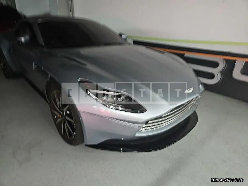 Photo 2 of 15: 2018 Aston Martin DB11 V8 Volante — Korean insurance auction