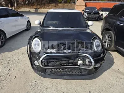 Photo 1 of 7: 2018 MINI Cooper — Korean insurance auction