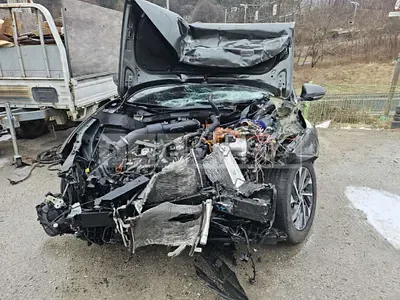 Photo 1 of 6: 2021 Hyundai Tucson, VIN KMHJE811BMU002855 — Korean insurance auction
