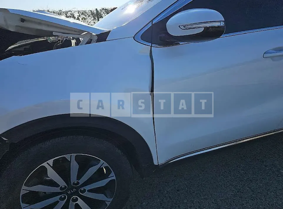 Photo 2 of 5: 2017 Kia Sportage — Korean insurance auction