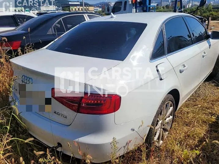 Photo 2 of 9: 2014 Audi A4 2.0 TDI — Korean insurance auction