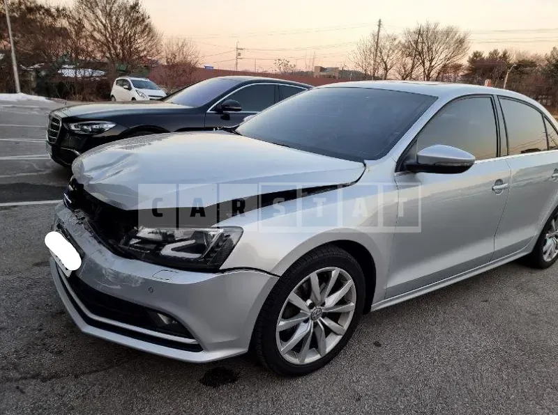 Photo 2 of 27: 2015 Volkswagen Jetta 2.0 TDI BMT Premium, VIN WVWZZZ16ZFM025985 — Korean insurance auction