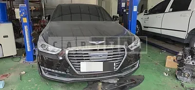 Photo 1 of 30: 2017 Genesis EQ900 — Korean insurance auction