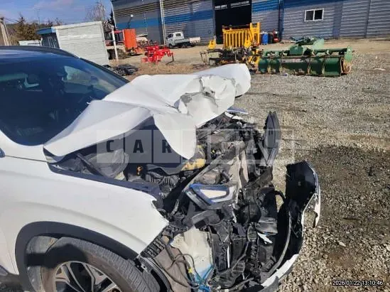 Photo 2 of 10: 2020 Hyundai Santa Fe, VIN KMHS381BDLU276798 — Korean insurance auction