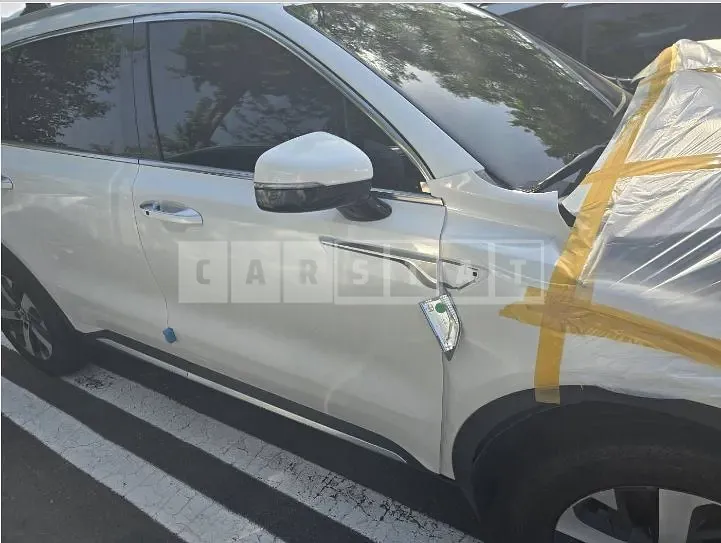 Photo 2 of 15: 2021 Kia Sorento 2.2 — Korean insurance auction