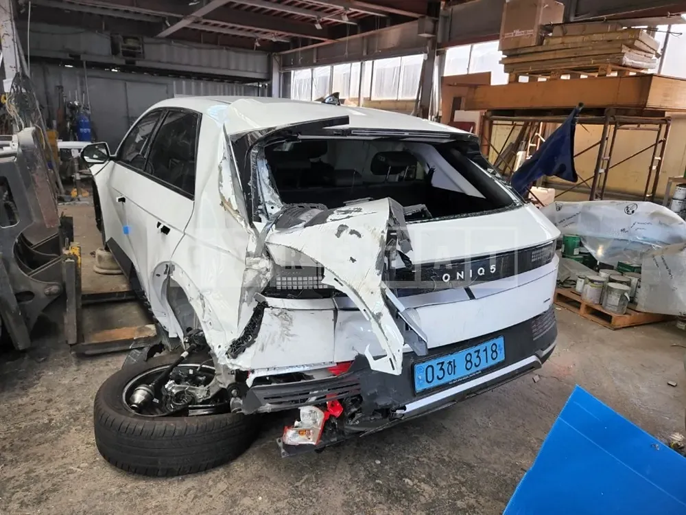Photo 2 of 14: 2022 Hyundai IONIQ 5 Long Range (AWD) — Korean insurance auction
