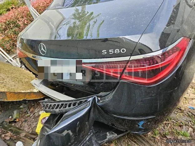 Photo 2 of 11: 2022 Mercedes-Benz S580 4Matic — Korean insurance auction
