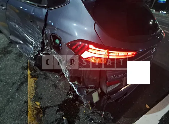 Photo 2 of 6: 2019 Hyundai Tucson, VIN KMHJ581ADKU148142 — Korean insurance auction
