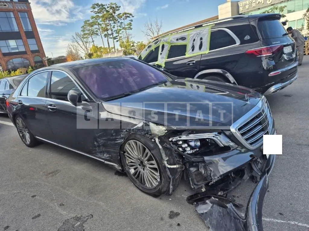Photo 2 of 17: 2018 Mercedes-Benz S560 4Matic L — Korean insurance auction