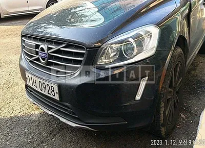 Photo 1 of 18: 2016 Volvo XC60 D4, VIN YV1DZA8BDG2832829 — Korean insurance auction