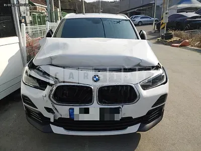 2021 BMW X2 xDrive20i