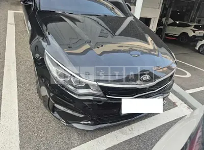 Photo 1 of 13: 2019 Kia K5 — Korean insurance auction