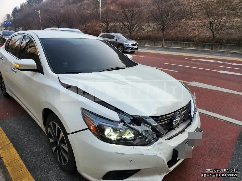 Photo 2 of 9: 2018 Nissan Altima 2.5 — Korean insurance auction