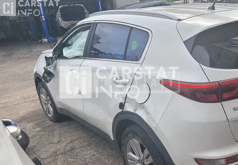 Photo 2 of 26: 2017 Kia Sportage, VIN KNAPM813BHK302441 — Korean insurance auction