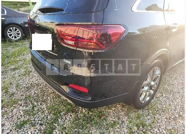 Photo 2 of 10: 2020 Kia Sorento — Korean insurance auction