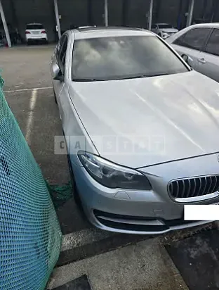 Photo 2 of 13: 2015 BMW 520d xDrive — Korean insurance auction