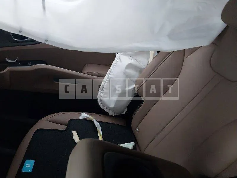 Photo 2 of 22: 2024 Kia Sorento Hybrid — Korean insurance auction