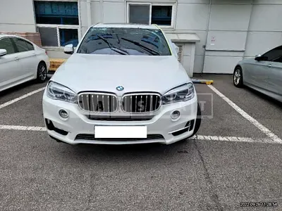 Photo 1 of 29: 2016 BMW X5 xDrive 30d, VIN WBAKS4108G0H74418 — Korean insurance auction