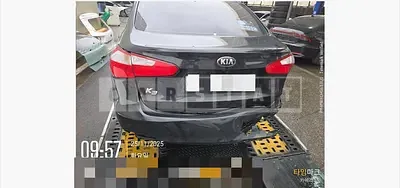 Photo 1 of 17: 2015 Kia Kz 1.SH — Korean insurance auction