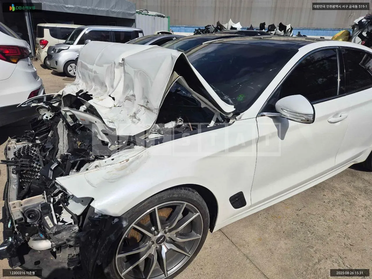 Photo 2 of 12: 2021 Genesis G70, VIN KMTG341ABMU078258 — Korean insurance auction