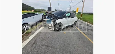 Photo 1 of 7: 2020 BMW i3 120AH Sol Plus — Korean insurance auction