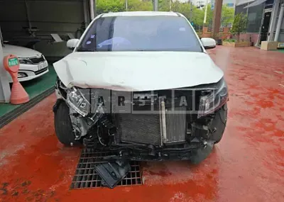 Photo 1 of 19: 2015 Kia Carnival — Korean insurance auction