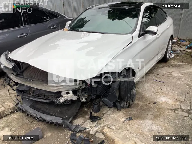 Photo 2 of 9: 2019 BMW 320d GT, VIN WBA8T310XJGB15790 — Korean insurance auction